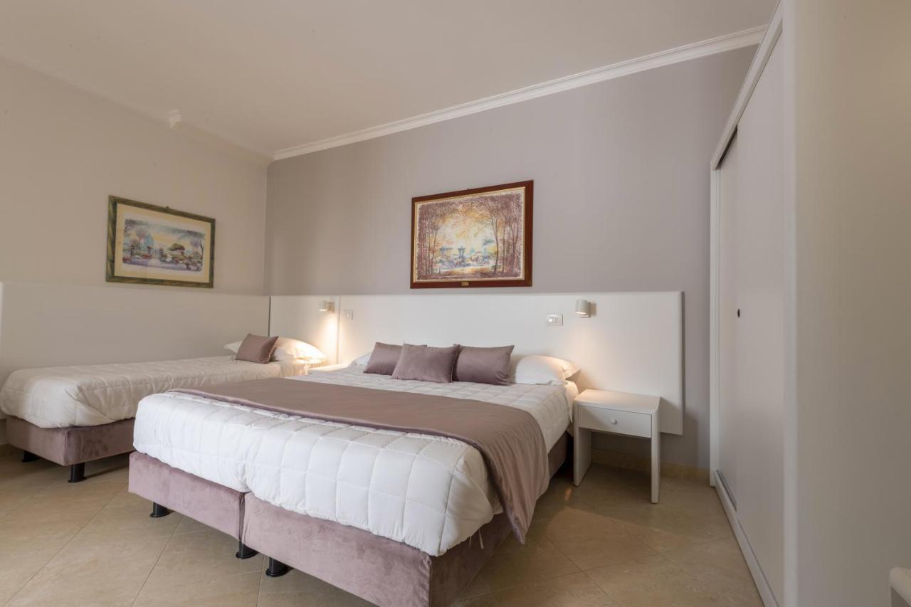 Hotel Centrale Spa & Relax 阿尔卡莫 外观 照片