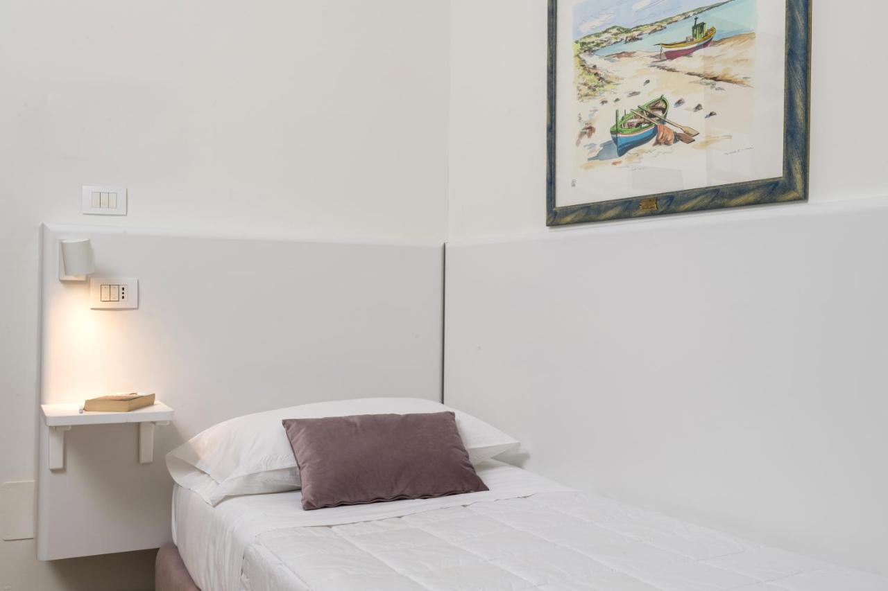 Hotel Centrale Spa & Relax 阿尔卡莫 外观 照片