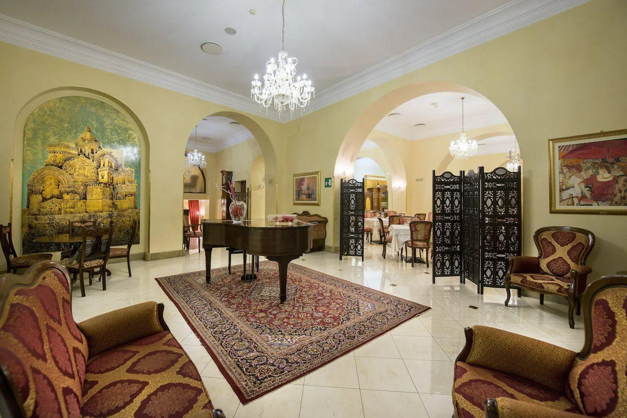 Hotel Centrale Spa & Relax 阿尔卡莫 外观 照片