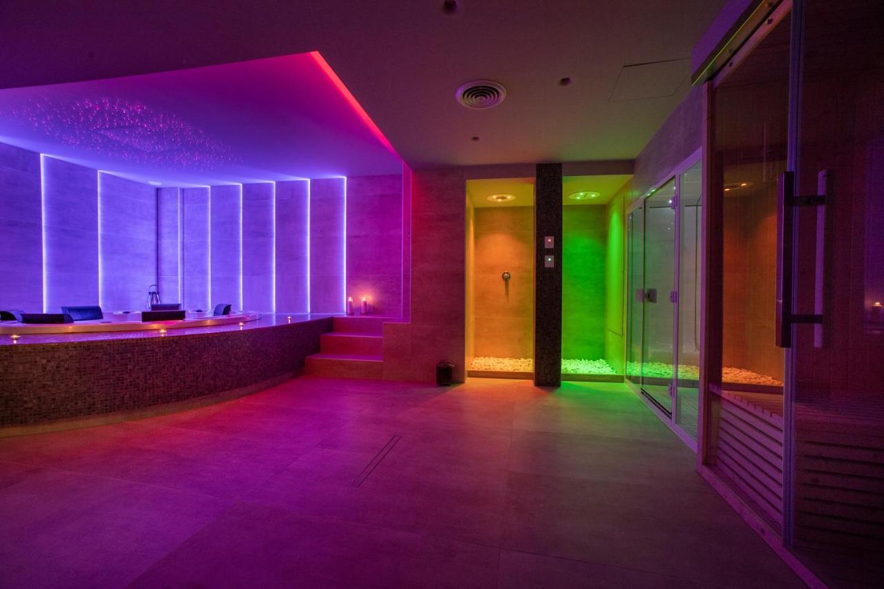 Hotel Centrale Spa & Relax 阿尔卡莫 外观 照片